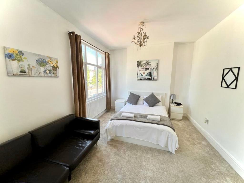 Canary Wharf Holiday Rooms London Eksteriør billede