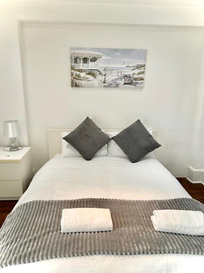 Canary Wharf Holiday Rooms London Eksteriør billede