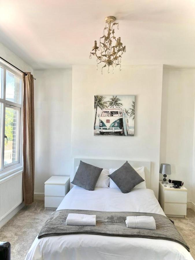 Canary Wharf Holiday Rooms London Eksteriør billede
